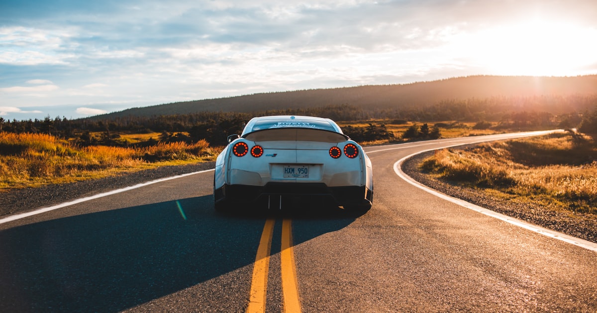 Reliable Luxury Transportation for Airport and Business Travel